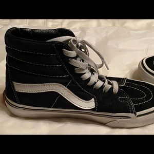 VANS SK8-HI Women’s High Tops